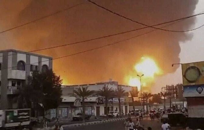 غارات إسرائيلية عنيفة تضرب مواقع متعددة في صنعاء ومقتل شخصين على الأقل