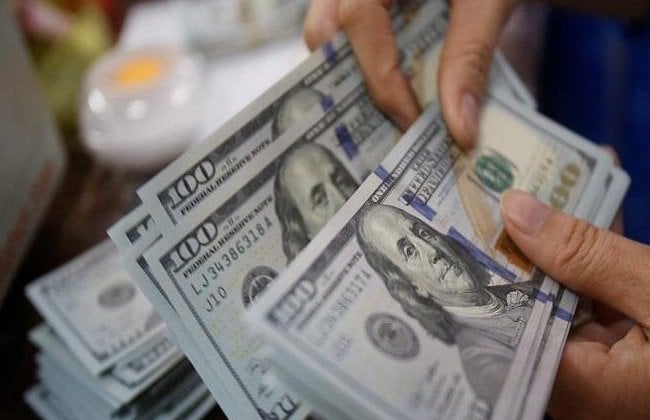 قضايا قيمتها 5 ملايين جنيه.. «الداخلية» تواصل ضرباتها ضد «مافيا العملات»
