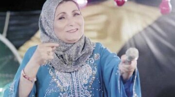 «كنت فرخة بكشك».. فاطمة عيد تستعيد ذكرياتها الفنية بـ«السيرة»