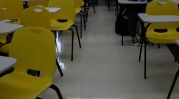 كوريا الجنوبية تحظر الهواتف فى جميع الفصول الدراسية فى المرحلتين المتوسطة والابتدائية