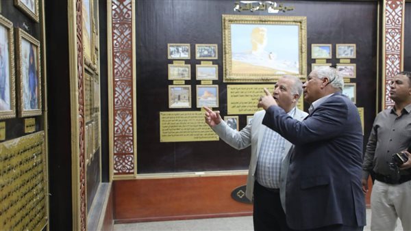 لإقامة مدرسة خاصة.. محافظ الوادي الجديد يلتقي وفد إحدى المؤسسات التعليمية