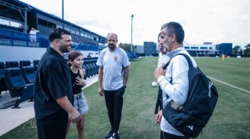 لاعب الأهلي السابق يطلب رحيل ريفيرو لهذا السبب
