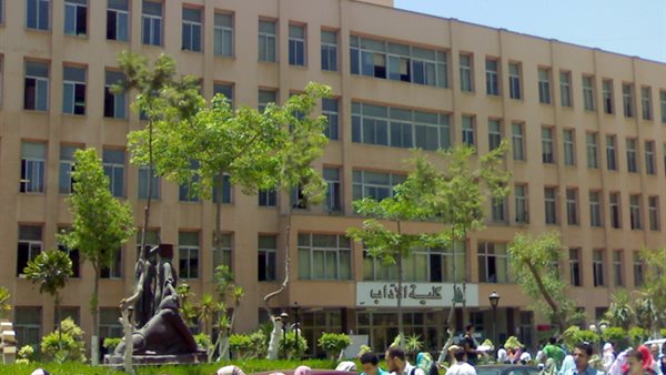 لطلاب كلية الآداب.. تفاصيل إطلاق جامعة حلوان ورشة تدريبية في التأليف الدرامي