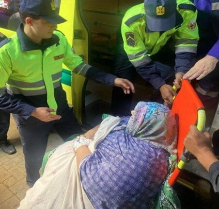 لفتة إنسانية.. «أمن القاهرة» يستجيب لاستغاثة سيدة مسنة لنقلها للمستشفى