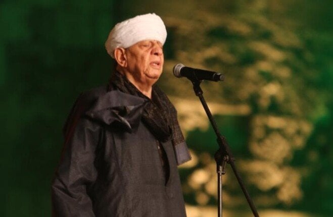 «ليلة روحانية».. ياسين التهامي يبدع على «مسرح المحكي» بمهرجان القلعة |صور