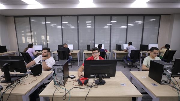 لينك مباشر.. تسجيل رغبات المرحلة الثالثة 2025 والكليات المتاحة علمي وأدبي