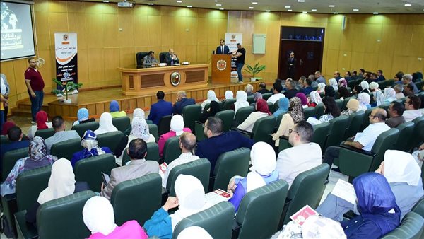 مؤتمر شباب الباحثين بـ"جامعة سوهاج" يوصي بتبني التوجيهات القومية