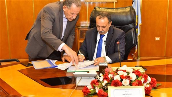 محافظ أسيوط يعتمد نتيجة الدور الثاني للشهادة الإعدادية بنسبة نجاح 71.43% للعامة