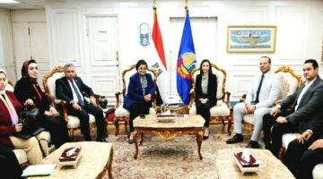 محافظ البحيرة تبحث مع نائب وزير الصحة آليات الارتقاء بخدمات الرعاية الصحية