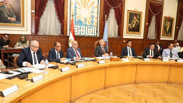 محافظ القاهرة يوجه بسرعة الانتهاء من استعدادات العام الدراسي الجديد