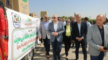 محافظ بني سويف يشهد احتفالية تجهيز 20 عروس من الأسر الأولى بالرعاية