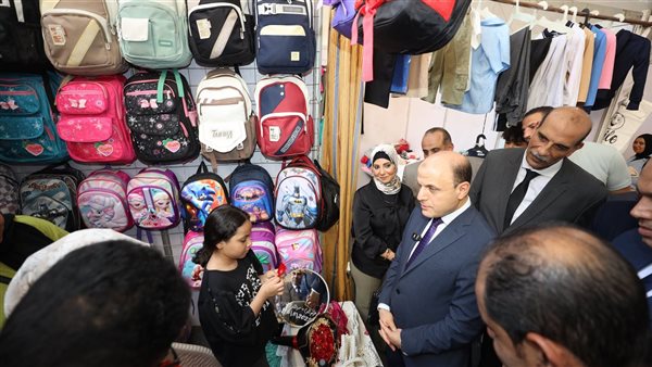محافظ كفرالشيخ يعلن استمرار مبادرة "سوق اليوم الواحد" بمعرض «أهلًا مدارس»