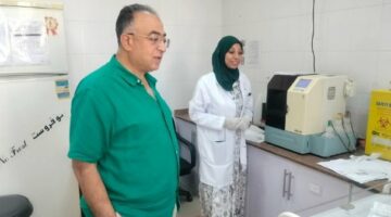 مدير تأمين البحر الأحمر يتفقد عددا من عيادات الهيئة بالغردقة