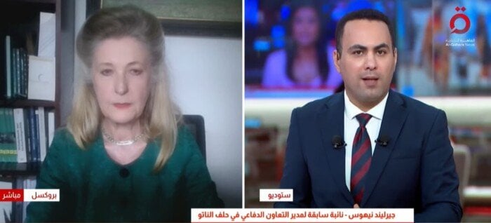مسؤولة سابقة في الناتو: الحلف لا يخطط لضم أوكرانيا حاليًا