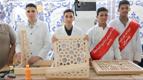 مصر تتقدم 70 مركزًا بمؤشر التعليم التقني.. وتفتح 105 مدارس تكنولوجيا تطبيقية
