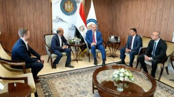 مصر تطلق برنامجًا شاملًا للمسح الجيولوجي لتطوير قطاع التعدين وجذب الاستثمارات العالمية
