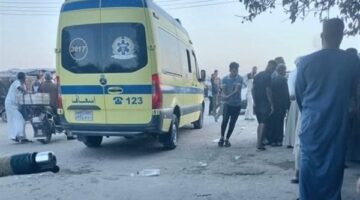 مصرع أب وإصابة نجله في حادث تصادم سيارة مع تروسيكل بالمنوفية
