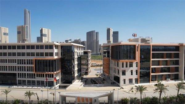 من مطروح إلى أسوان.. الجامعة الألمانية تهدى المنح لأوائل محافظات مصر