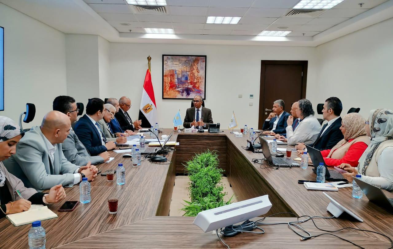 نائب وزير الإسكان يترأس اجتماع اللجنة التوجيهية لمشروع إدارة الحمأة في مصر