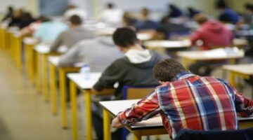 نظام قديم وحديث.. بدء توافد الطلاب على لجان امتحانات الثانوية العامة الدور الثاني 2025