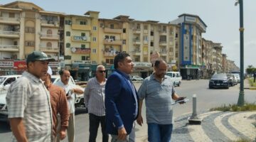 وزير الإسكان: دفع العمل بمشروعات تطوير الطرق والبنية الأساسية ووحدات “ديارنا” بدمياط الجديدة