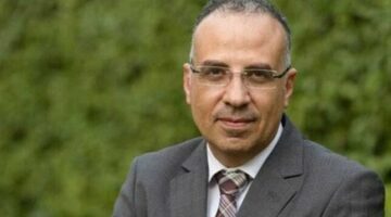 وزير الري يبحث إجراءات الحوكمة والتطوير المؤسسي وتسهيل إجراءات التراخيص بحماية الشواطئ