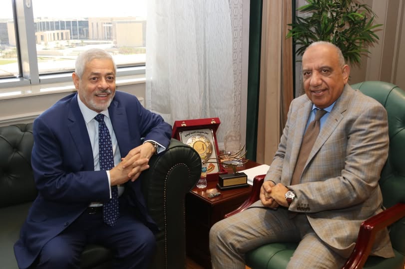 وزير الكهرباء يبحث مع شركة “AMEA POWER” الإماراتية زيادة التعاون في مجالات الطاقة