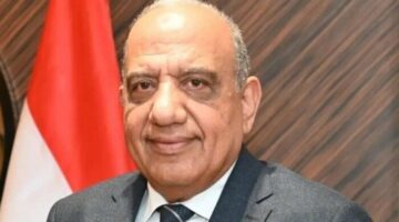 وزير الكهرباء يبحث مع كوبولوزيس اليونانية مستجدات مشروع الربط الكهربائي بين البلدين
