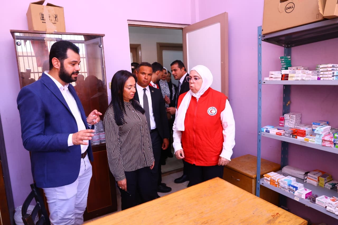 وزيرة التضامن توجه بدراسة الأوضاع القانونية للأبناء المحتجزين في دار الدفاع الاجتماعي
