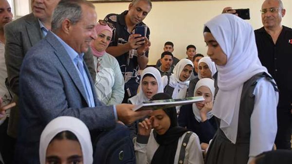 10 آلاف جنيه.. أول قرار مكافأة في العام الدراسي 2025 – 2026