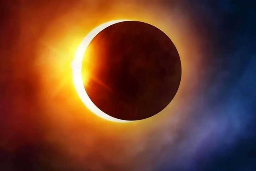 كسوف الشمس 2025 .. موعد أطول حدث فلكي وأماكن رؤيته