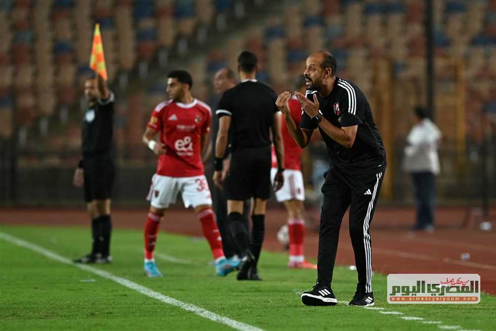 «حال فشل التعاقد مع برونو لاج».. سيف زاهر: الأهلي أنهى اتفاقه مع مدرب أجنبي