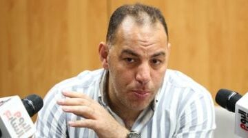 بلال للاعبى الأهلى: بالذمة أنتم مش مكسوفين من نفسكم.. واحذروا غضب الجمهور