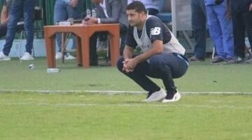 أمير عزمى مجاهد يعدل عن استقالته ويعود لتدريب أسوان