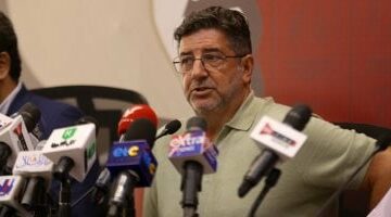 آخر تطورات مفاوضات الأهلي مع روي فيتوريا لتدريب الفريق