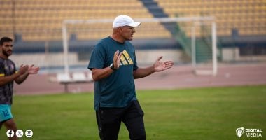 سيد عيد يستعين بفاركو لدراسة المصرى قبل مواجهة بتروجت فى الدورى