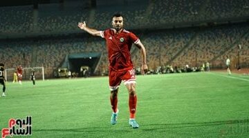 حسام حسن يعود لقيادة هجوم مودرن سبورت أمام سيراميكا