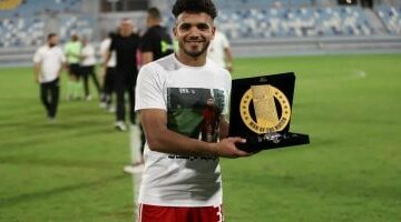 رشاد المتولى يحصل على جائزة أفضل لاعب فى مباراة مودرن وحرس الحدود