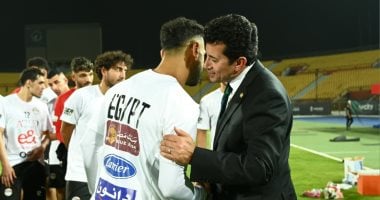 وزير الرياضة يشهد مران المنتخب الوطنى استعدادا لمباراة إثيوبيا بتصفيات المونديال