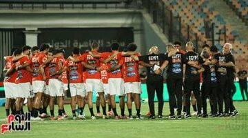 حسام حسن يحاضر لاعبي منتخب مصر قبل مباراة إثيوبيا