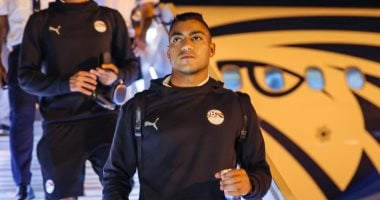 منتخب مصر يصل بوركينا فاسو بعد رحلة طيران 6 ساعات.. صور