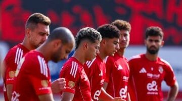 بمشاركة إمام عاشور.. الأهلى يطمئن على جاهزية لاعبيه فى ودية الشباب