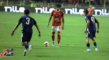 75 دقيقة.. الأهلي 1-1 إنبي.. الأحمر يدفع بـ”جراديشار وبن شرقي”.. صور