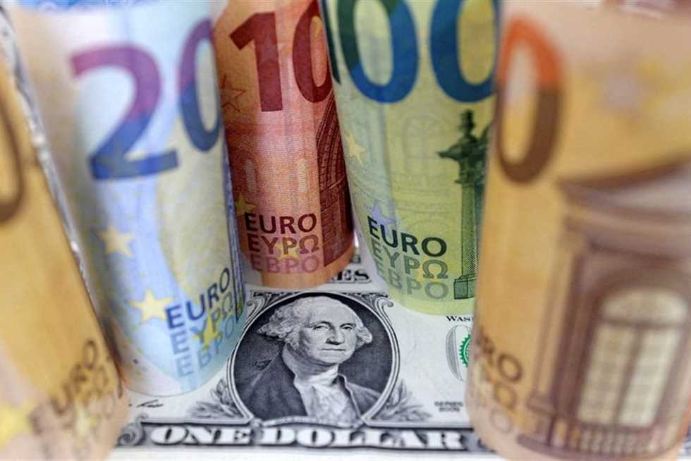 سعر الدولار الآن أمام الجنيه والعملات العربية والأجنبية السبت 13 سبتمبر 2025