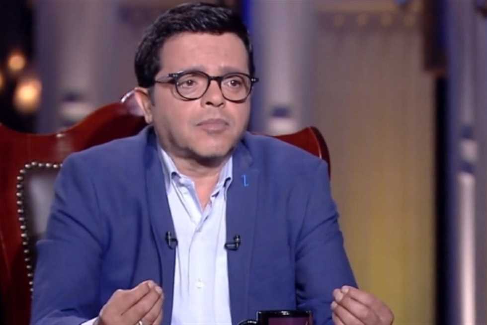 محمد هنيدي يفاجئ جمهوره بصورة «الخالة نوسة» بالـ Ai.. والجمهور: «والنبي حلوة يا ببلاوي»
