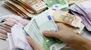 كم سعر الدولار الآن مقابل الجنيه المصري والعملات الأخرى ؟ آخر تحديث
