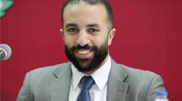 هل تدخل الخطيب لحذف منشور تهنئة سراج الدين لبيراميدز؟ مصدر يكشف الكواليس