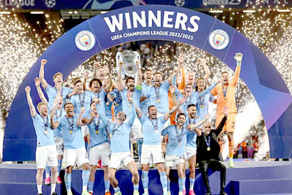 أبرزهم مرموش.. جوارديولا يختار 23 لاعبًا لقائمة مانشستر سيتي في دوري أبطال أوروبا