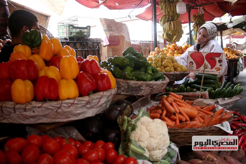 الطماطم بـ12 جنيهًا.. أسعار الخضروات والفاكهة اليوم السبت 20 سبتمبر 2025 بسوق العبور
