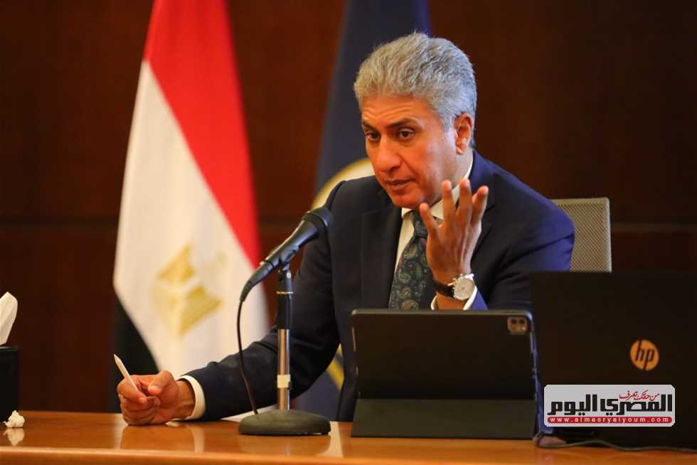 وزير السياحة: اعترفنا بوجود بعض الأخطاء في تنفيذ التشغيل التجريبي لمنطقة الأهرامات
